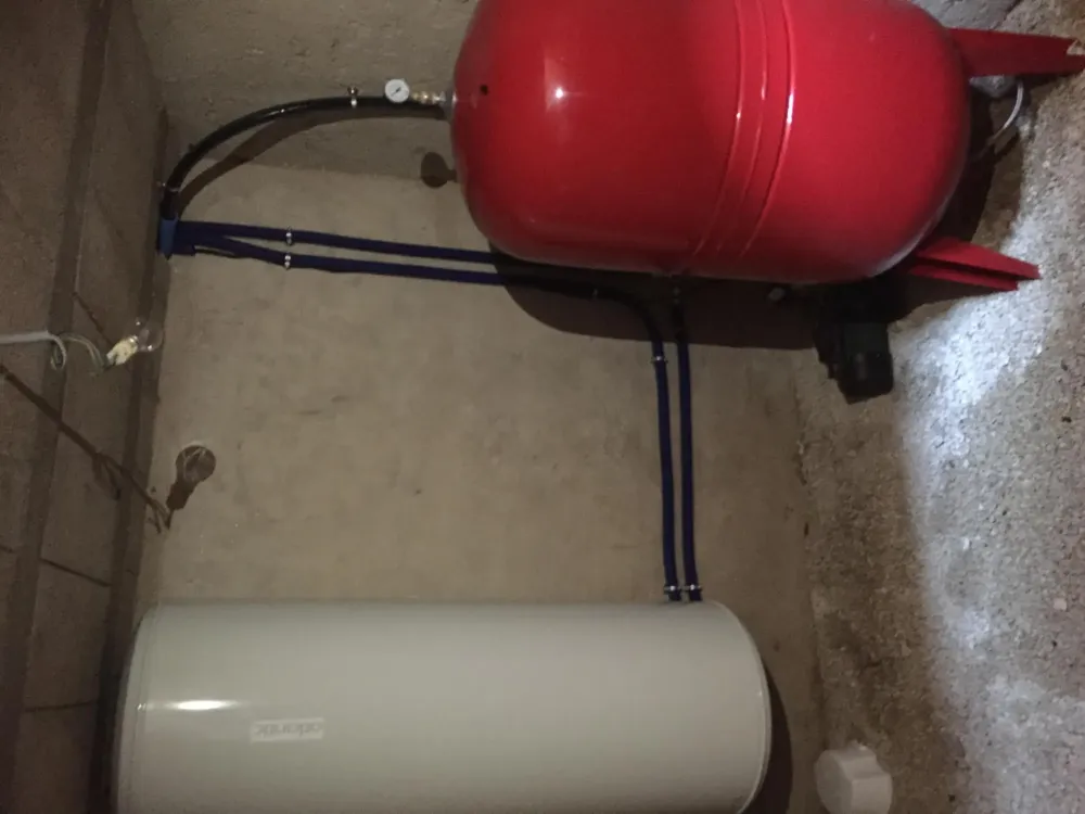 remplacement-chauffe-eau-salon